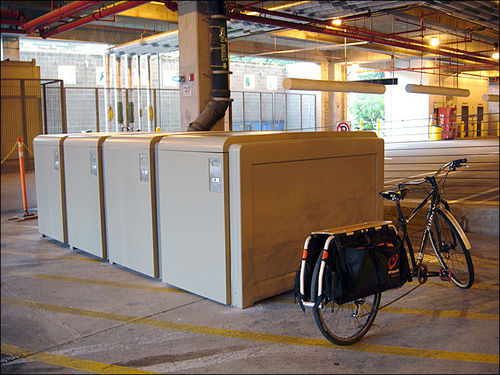 Pensilina per biciclette sicura - EXTENSION LOCKER - CycleSafe - per spazi pubblici / per zone urbane