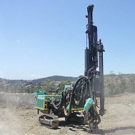 Perforatrice con motore diesel - T500 - Everdigm Corp - elettrica / a percussione / per cantiere di costruzione