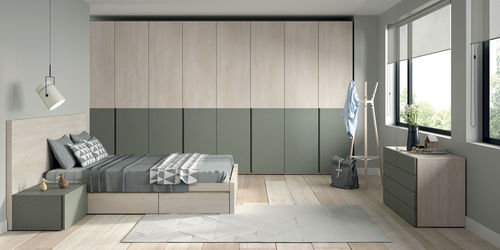 Armadio contemporaneo - A-TOP - Lagrama - in legno / con ante battenti