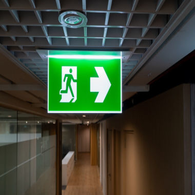 Illuminazione di emergenza da soffitto - Chubb - rettangolare / LED / in alluminio