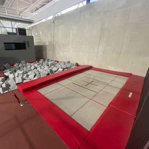 Trampolino da ginnastica - 5351 - GYMNOVA - rettangolare / contract / contract