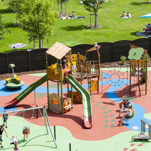 Struttura ludica per enti locali - CAMELEO 5 FORESTIC : JCX-0032 - HUSSON INTERNATIONAL - in plastica / in acciaio / in HPL