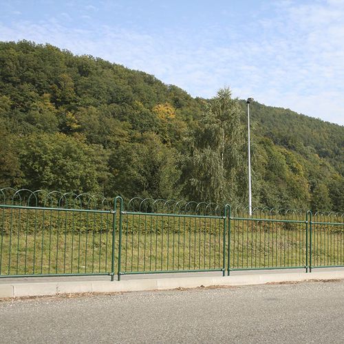 Recinzione a sbarre - LUXEMBOURG - HUSSON INTERNATIONAL - da giardino / per spazio pubblico / per spazi verdi