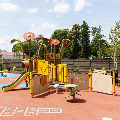 Struttura ludica per enti locali - PICCOLO 5 FANTASTIC : JPX-0026 - HUSSON INTERNATIONAL - in plastica / in acciaio / in HPL