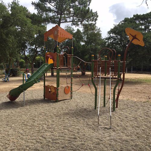 Struttura ludica per parco giochi - CAMELEO 2 FORESTIC : JCX-0007  - HUSSON INTERNATIONAL - in plastica / in acciaio / in HPL