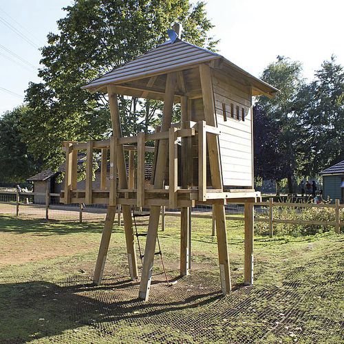Casetta da gioco per parco giochi - TREE  - eibe Produktion + Vertrieb GmbH & Co KG - a pavimento