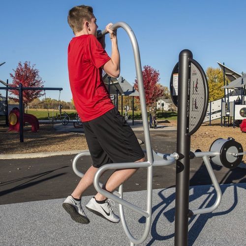 Barra di trazione in acciaio - HealthBeat&reg; - Design 4243 - LANDSCAPE STRUCTURES - da esterno / per percorso vita / per parco giochi