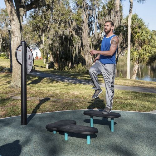 Percorso a salti alternati per parchi giochi - HealthBeat® Plyometrics - Design 2278 - LANDSCAPE STRUCTURES - per spazio pubblico