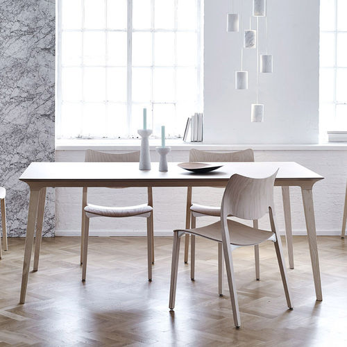 Tavolo da pranzo contemporaneo - LAU - STUA - in frassino / con supporto in frassino / rettangolare