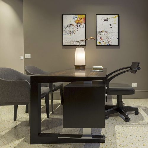 Scrivania direzionale - ZENO - GIORGETTI - da terra / contemporanea / impiallacciata in legno