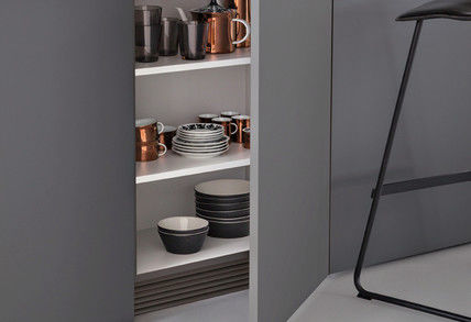 Mobile basso da cucina - FRONT EXTENSION - LEICHT - da appoggio
