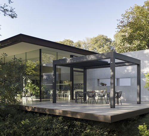 Pergola autoportante - THE HOUSE IN THE WOODS - Gibus SPA - in metallo / su misura / contemporanea