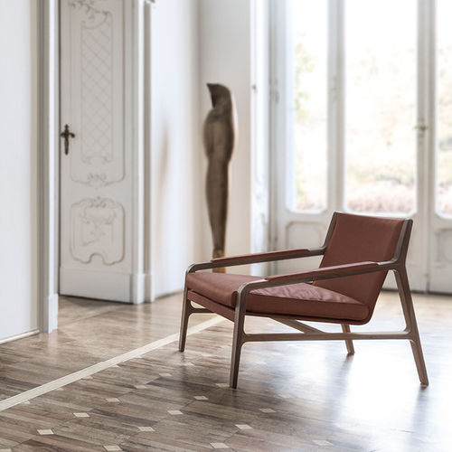 Poltrona contemporanea - MARGOT - ALIVAR - in tessuto / in pelle / in noce