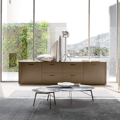 Credenza alta - Tratto - ALIVAR - contemporanea / in rovere / in MDF laccato