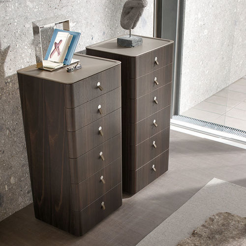 Cassettiera contemporanea - Kube - ALIVAR - in rovere / in MDF laccato / in pelle