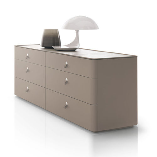 Cassettone contemporaneo - Kube - ALIVAR - in rovere / in MDF laccato / in pelle