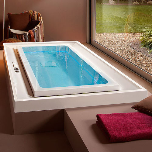 Vasca da bagno in acrilico - FUSION 220 - GRUPPO TREESSE - di Marc Sadler / idromassaggio / bianca