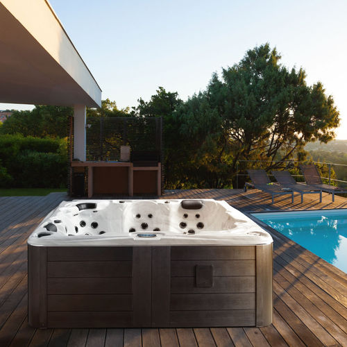 Spa fuoriterra - MYKONOS - GRUPPO TREESSE - quadrata / 3 posti / 2 posti