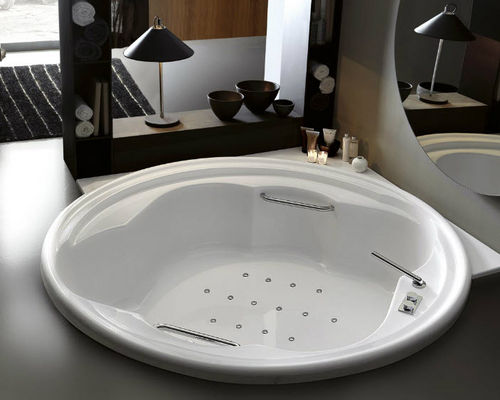 Vasca da bagno rotonda - NINFA - GRUPPO TREESSE - in acrilico / doppia / idromassaggio