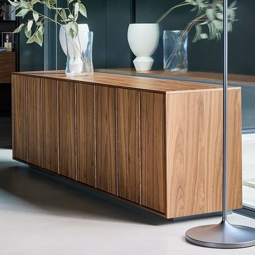 Credenza contemporanea - Backdrop - BONALDO - impiallacciata in legno / in noce / con ante battenti