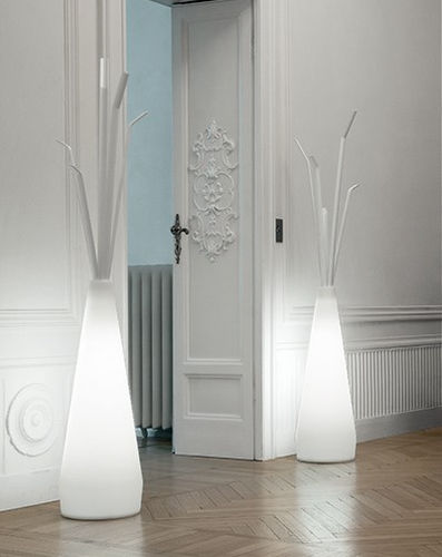 Appendiabiti da terra - Kadou - BONALDO - contemporaneo / in plastica / in metallo verniciato