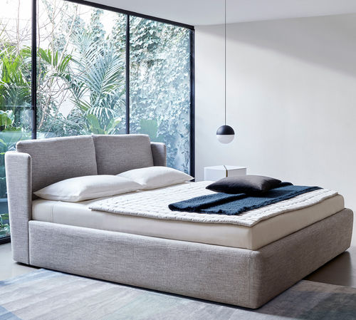 Letto matrimoniale - KIRA - MERIDIANI - contemporaneo / imbottito / con testiera