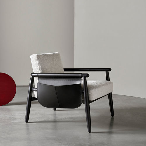 Poltrona contemporanea - TERESA - MERIDIANI - in tessuto / in pelle / in rovere