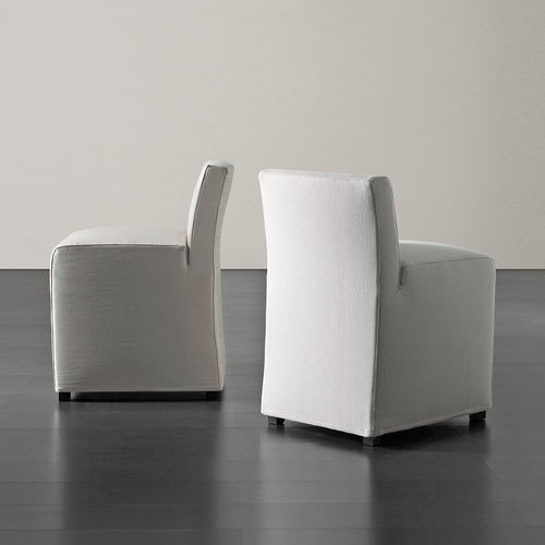 Sedia contemporanea - WESS - MERIDIANI - da interno / in tessuto / con supporto in legno tinto