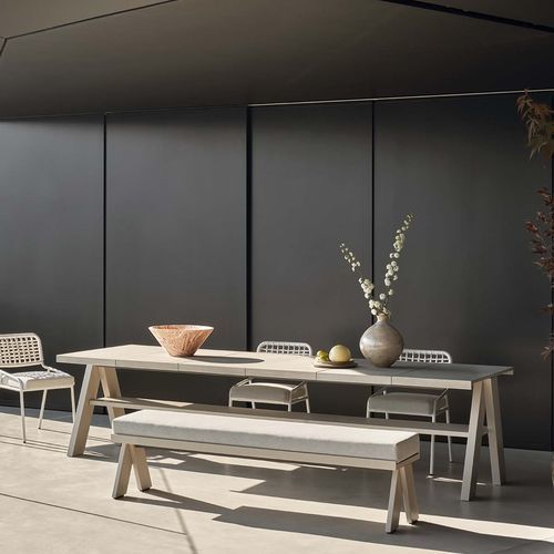 Tavolo contemporaneo - JOI OPEN AIR - MERIDIANI - in calcestruzzo HUP Ductal© / con supporto in iroko / rettangolare