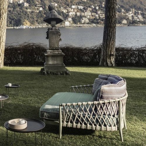 Lettino prendisole contemporaneo - ERICA - B&B Italia - in tessuto / in ghisa di alluminio / per uso residenziale