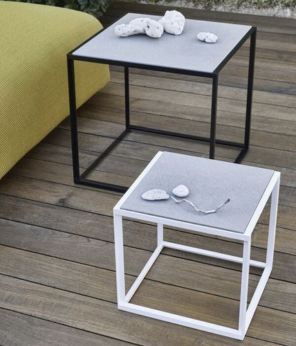 Tavolo d'appoggio contemporaneo - Canasta '13 - B&B Italia - in gres porcellanato / con supporto in acciaio / con base in polietilene