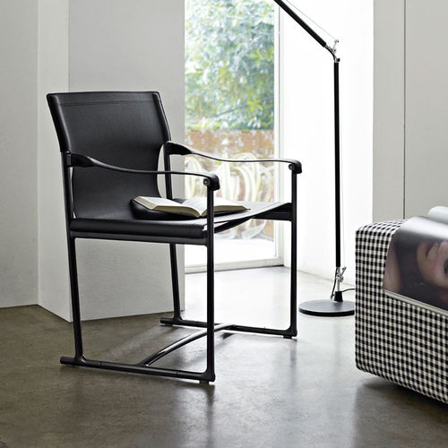 Sedia contemporanea - Mirto - B&B Italia - da interno / in pelle / con supporto in ghisa di alluminio
