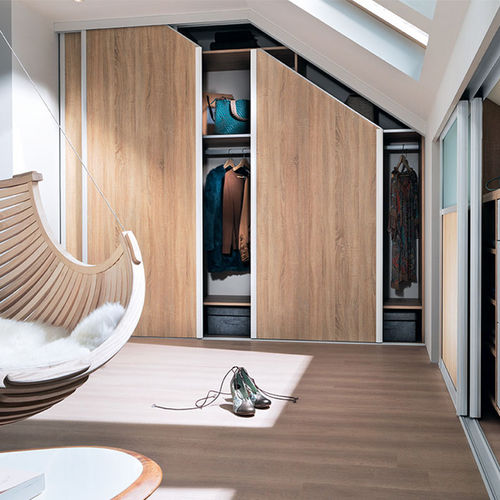 Cabina armadio con fissaggio a muro - AMBIANCE MEZZANINE - Mobalpa - contemporanea / in rovere / con porta scorrevole