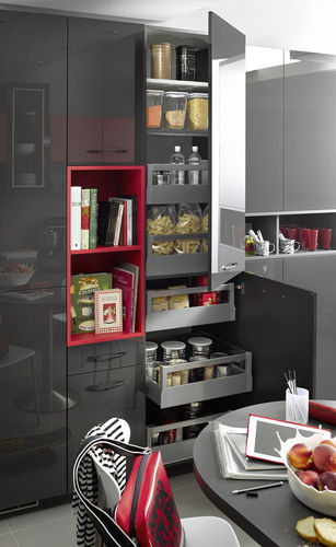 Mobile alto per cucina contemporaneo - Mobalpa - in legno laccato