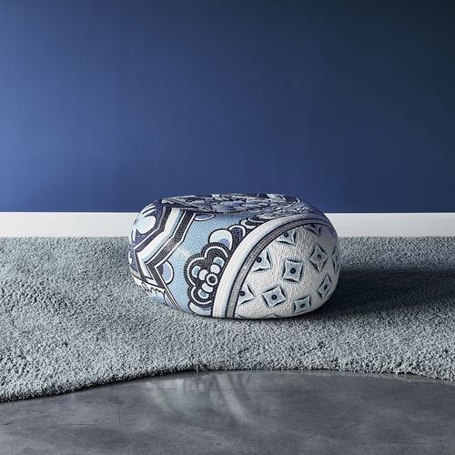 Tavolino basso contemporaneo - NORAH - BISAZZA - in calcestruzzo / con supporto in calcestruzzo / curvo