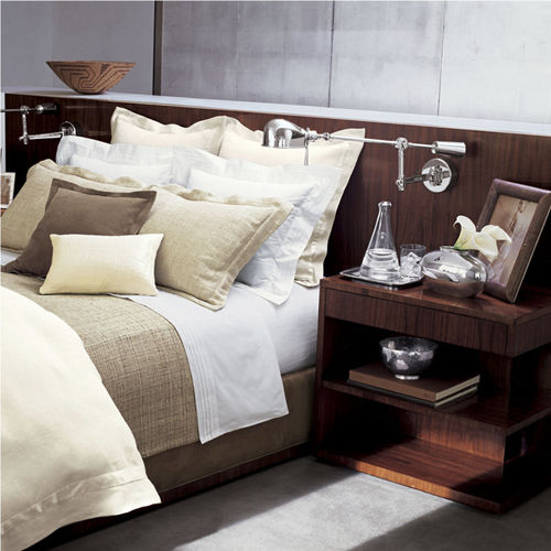 Comodino contemporaneo - MODERN HOLLYWOOD - Ralph Lauren Home - in noce / impiallacciato in legno / con finitura ontano