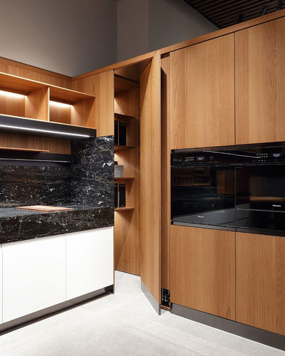 Mobile alto per cucina contemporaneo - WIC - Arclinea - in teak