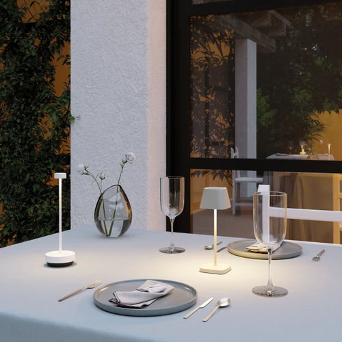 Lampada da tavolo - TURAS - Blomus - in alluminio / contemporanea / con cavo