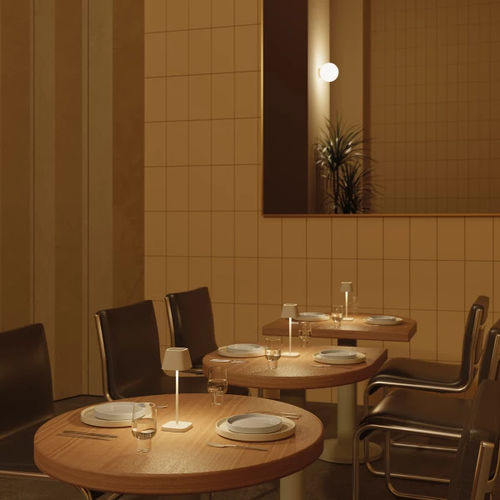 Lampada da tavolo - KODU - Blomus - in alluminio / contemporanea / con cavo