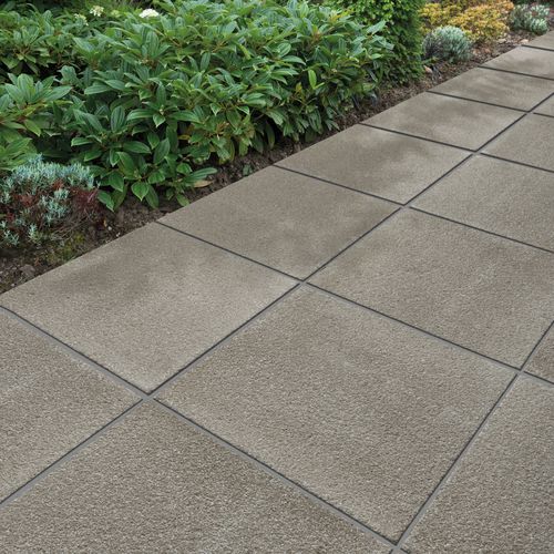 Pavé in calcestruzzo - MOORDALE - BRADSTONE - da esterno / testurizzato / modulare