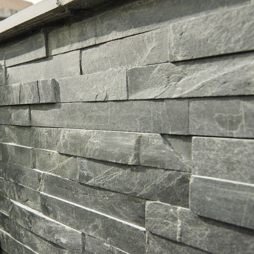 Muro in calcestruzzo - NATURAL SLIPS - BRADSTONE