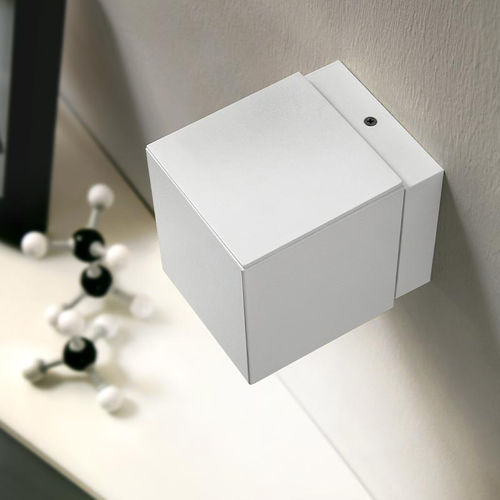 Applique contemporanea - DAU - MILAN ILUMINACION - da interno / in alluminio estruso / a cubo