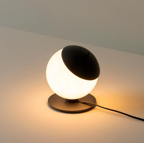 Lampada da tavolo - KEP - MILAN ILUMINACION - in acciaio laccato / in alluminio laccato / in vetro soffiato