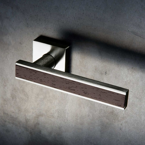 Maniglia per porta - EDGE - OLIVARI - da finestra / in ottone / in rovere