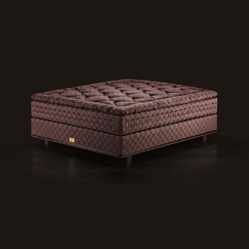 Letto matrimoniale - MARWARI® - Hästens - contemporaneo / imbottito / su misura
