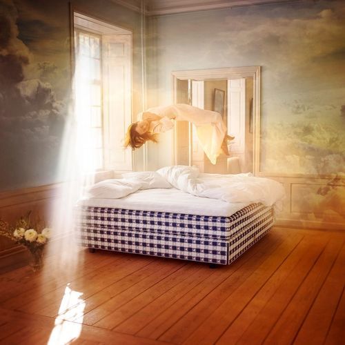 Letto matrimoniale - DRĒMƏR - Hästens - contemporaneo / imbottito / con testiera