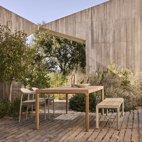 Panca design - ILLUM - Tribù - in alluminio / in teak / senza schienale