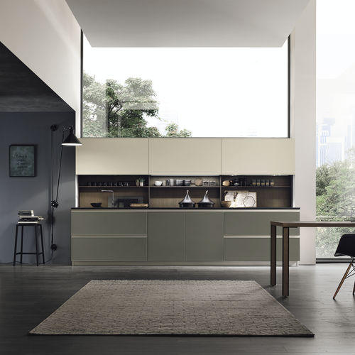 Cucina contemporanea - COLOR TREND - STOSA CUCINE - in laminato / con isola / con maniglia integrata