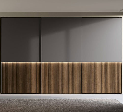 Armadio con fissaggio a muro - HALLEY - Febal Casa - contemporaneo / in legno laccato / in melaminico