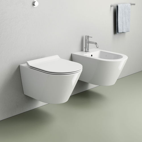 WC sospeso - 941511 - GSI - in ceramica / per uso residenziale / ovale